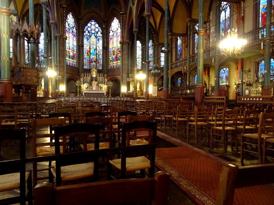 Nef de l'église Saint-Eugène-Sainte-Cécile, rue Sainte Céc… 