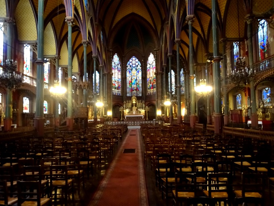 Nef de l'église Saint-Eugène-Sainte-Cécile, rue Sainte Céc… 