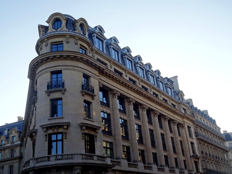 Immeuble, à l'angle de la rue Pillet-Will et de la rue Laf… 