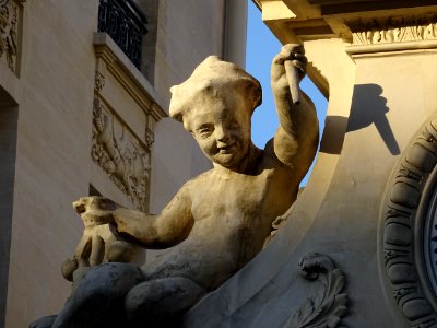 Détail d'un sculture de l'Horloge au-dessus du portail d'e… 