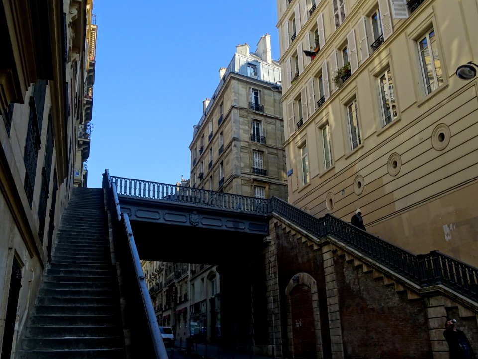 Double escalier, rue Pierre Semard, 9ème arr., Paris 