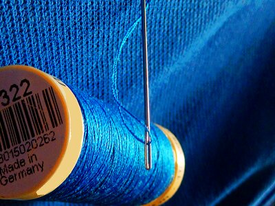 Needle sewing thread sew photo