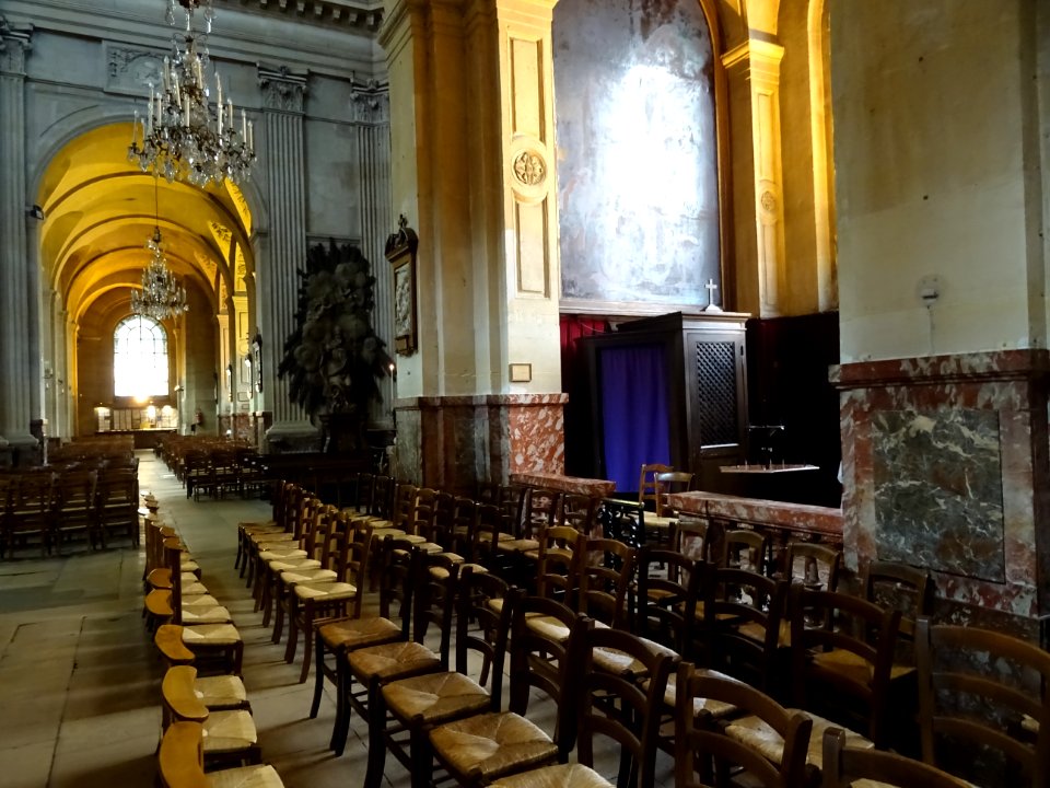 Nef, église Saint-Nicolas-du-Chardonnet, 23 rue des Bernar… 