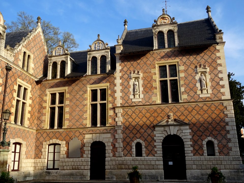 L’hôtel Groslot est un hôtel particulier du XVIème siècle … 