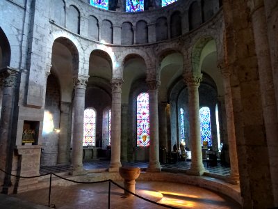 Intérieur, abbatiale Notre-Dame, Beaugency, Loiret 