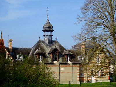 Vue arrière du Château de Villecante, rue de Villecante, D… 