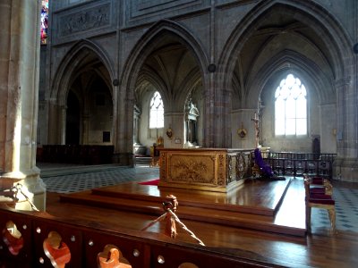 Autel central, cathédrale Saint-Louis, Blois, Loir-et-Cher… 