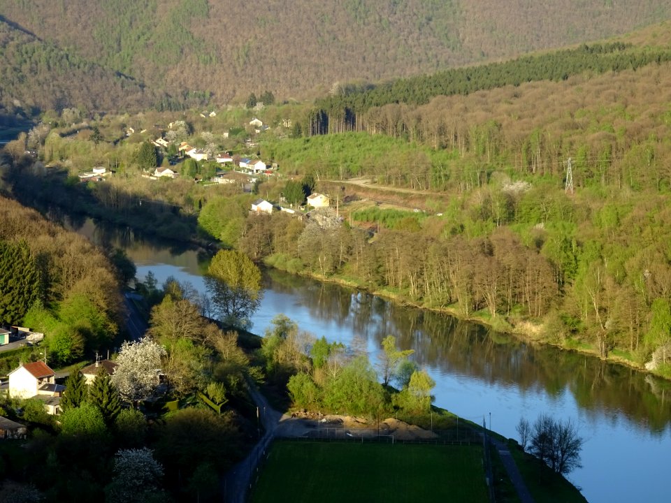 Les méandres de la Meuse à Revin, Ardennes 