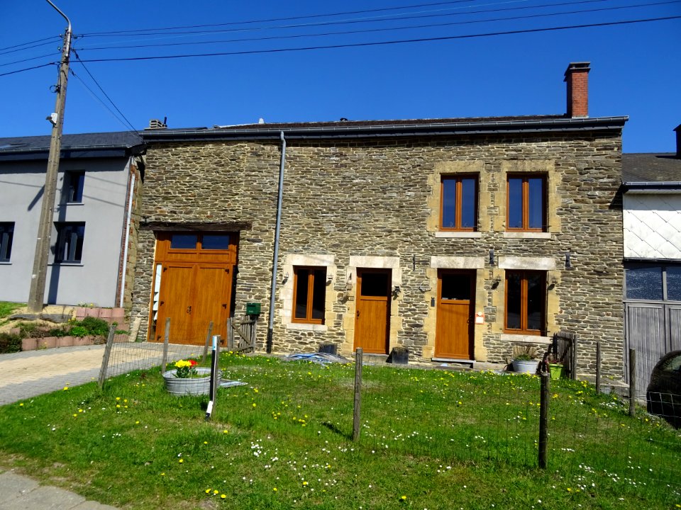 Façades et toitures, Sugny, Belgique 