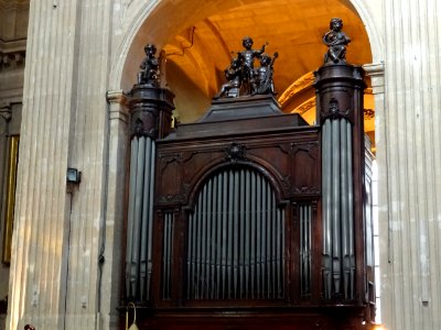 Orgue, église Saint-Nicolas-du-Chardonnet, 23 rue des Bern… photo