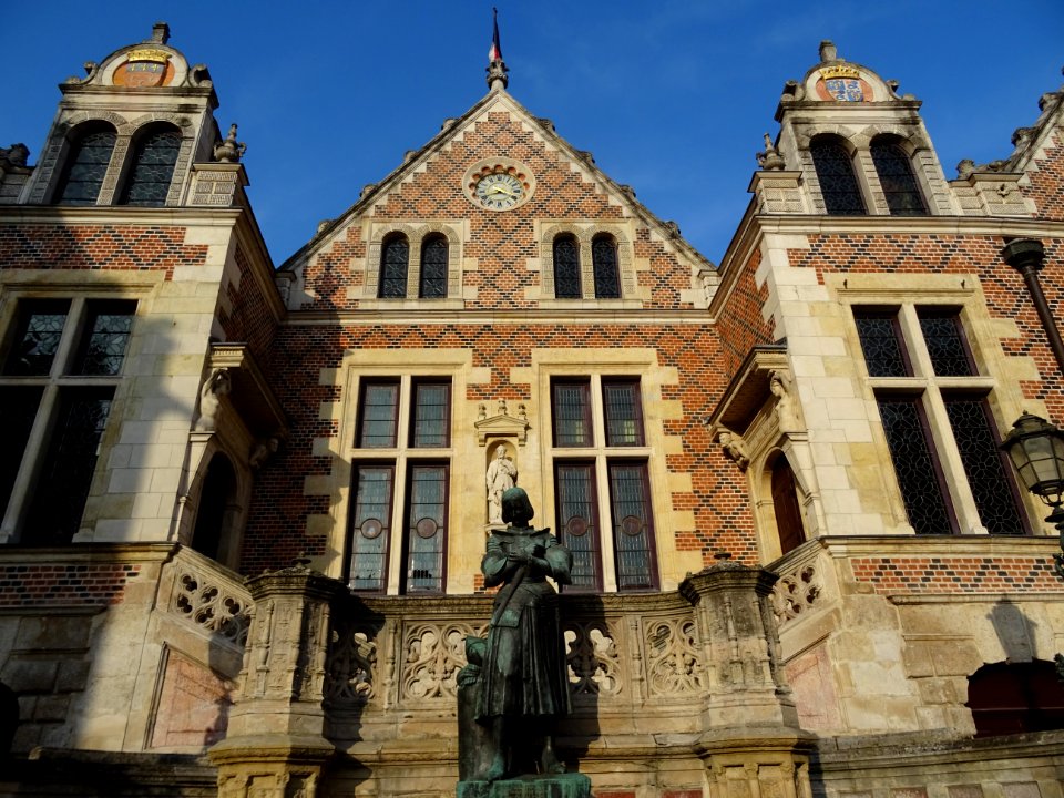 L’hôtel Groslot est un hôtel particulier du XVIème siècle … 