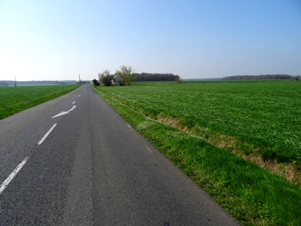 D766 après Saint-Nicolas-des-Motets, Loir-et-Cher 