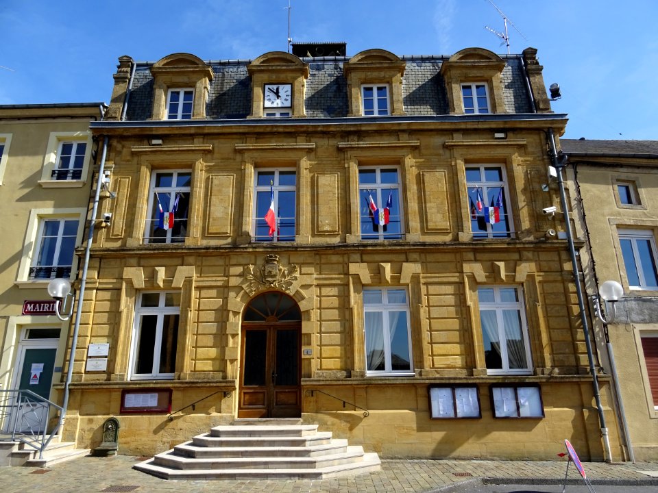 Mairie Notre-Dame, Carignan, Ardennes 