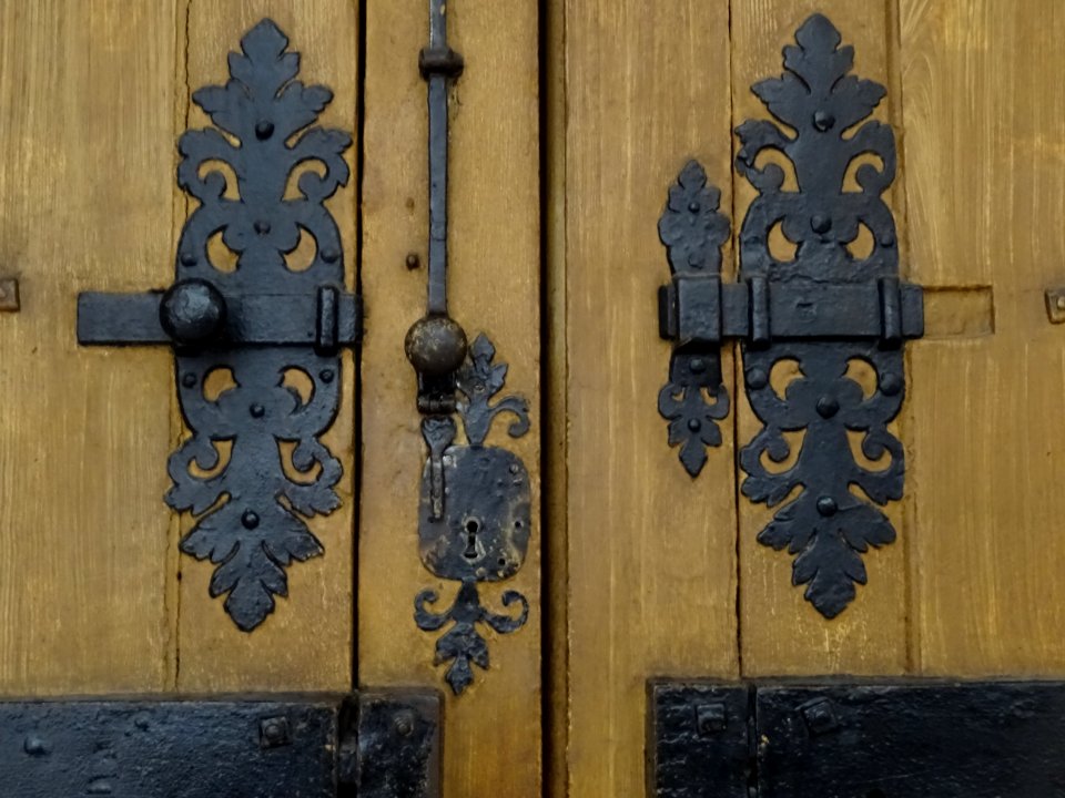 Détails de la porte, église Saint-Jacques-du-Haut-Pas, 252… 