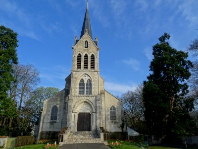 L'église Saint-Martin, à Saint-Pryvé-Saint-Mesmin, Loiret 