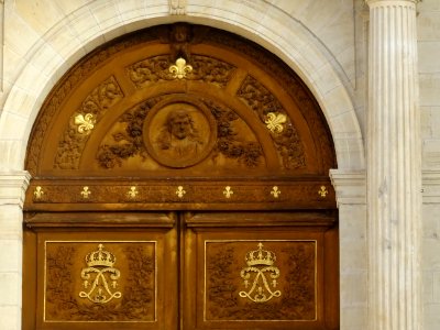 Détail de la porte du transept sud, Cathédrale Sainte Croi… 