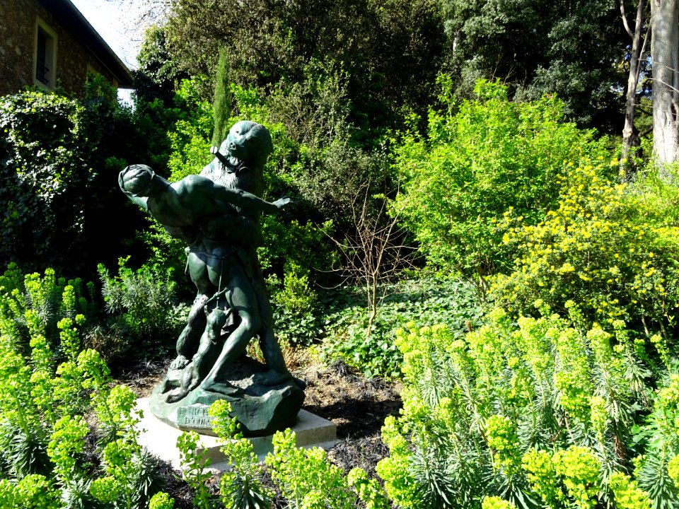 Sculpture Le dénicheur d'oursons d’Emmanuel Fremiet, dan… 