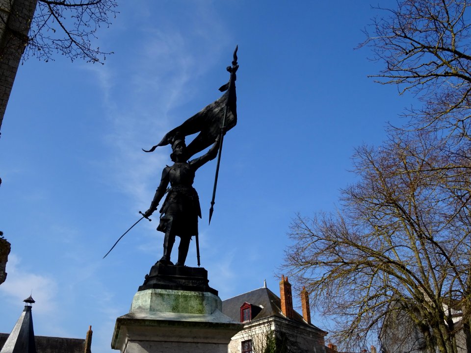Statue de Jeanne d'Arc, Beaugency, Loiret 