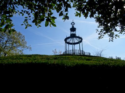 La Gloriette de Buffon est un kiosque métallique du Jardin… 