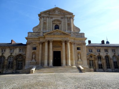 Eglise Notre-Dame du Val-de-Grâce, place Alphonse-Laveran,… 