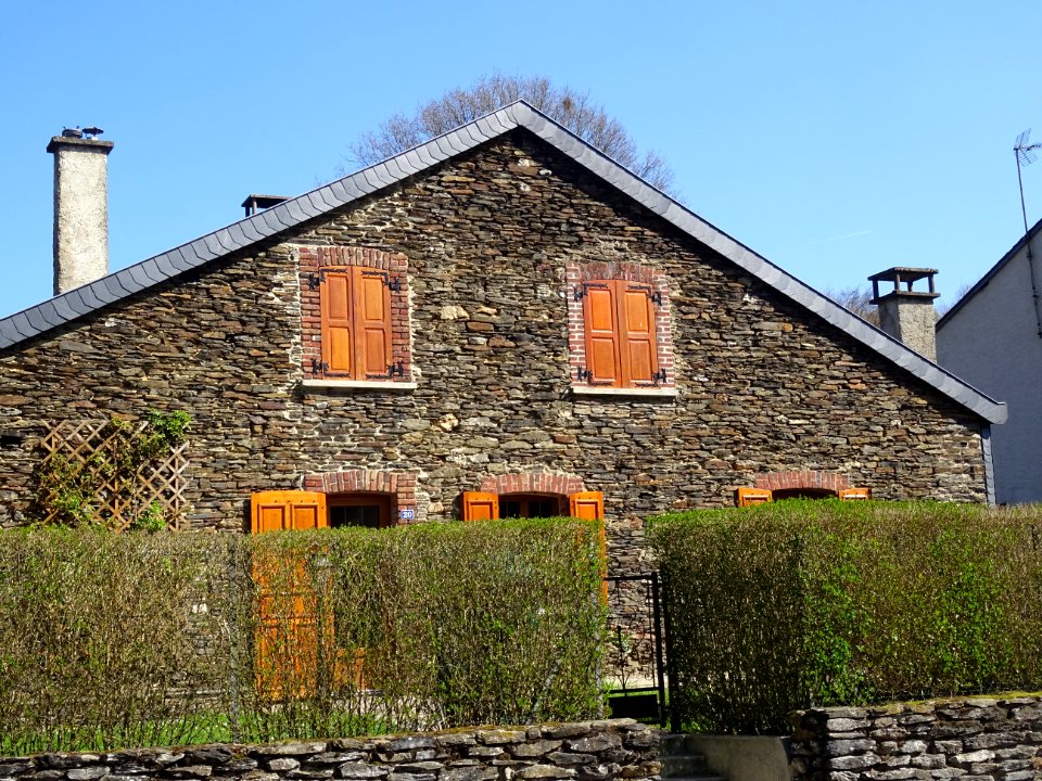 Belle maison à Naux, j'ai demandé de l'eau juste en face à… 
