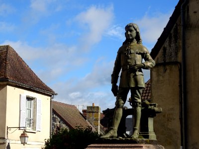Statue de Jean Racine, enfant, La Ferté-Milon, Aisne 