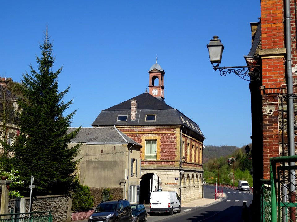 Bogny-sur-Meuse, Ardennes 