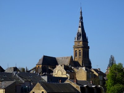 Basilique Notre-Dame-d'Espérance, Charleville-Mézières, Ar… 
