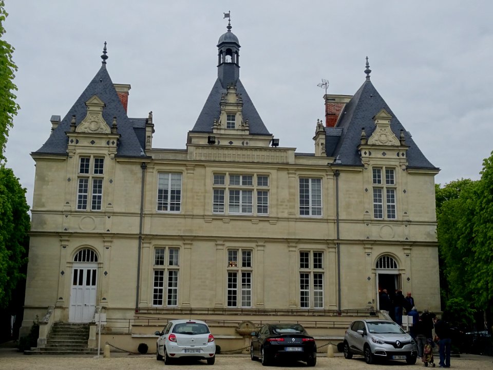 Mairie de l'Isle-Adam, Val-d'Oise 