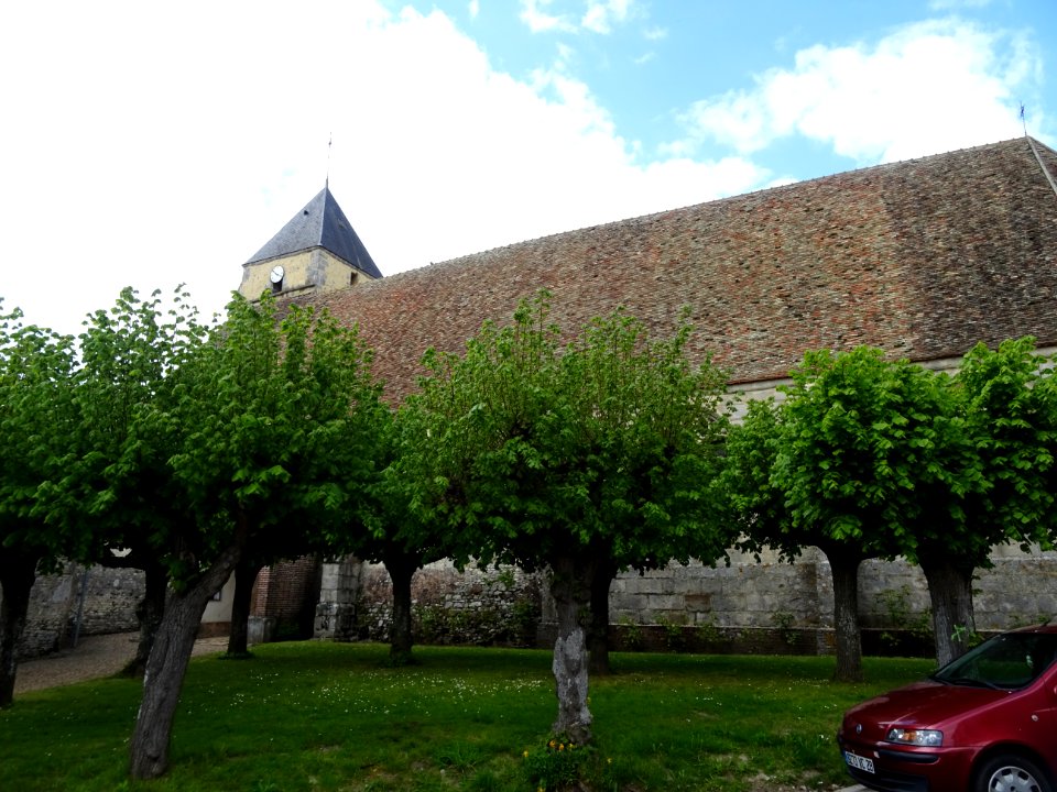 Eglise St-Lubin, St-Lubin-de-la-Haye, Eure-et-Loir 