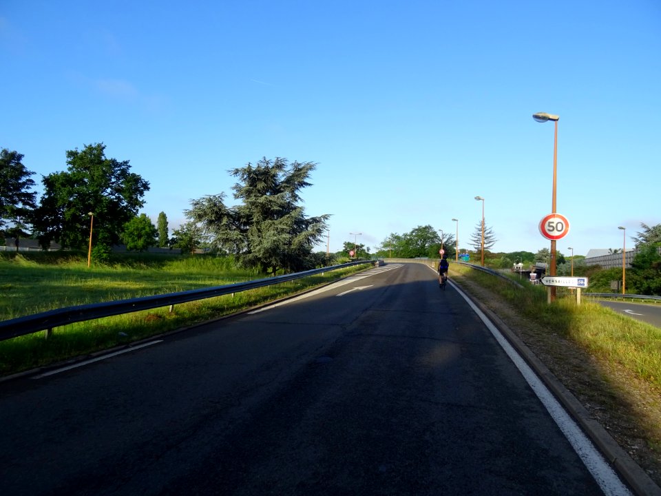 Montée de Chaville vers Vélizy-Villacoublay, Hauts-de-Sein… 