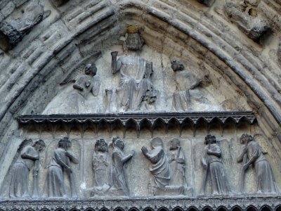 Détail d'un fronton, Cathédrale Saint-Etienne, Meaux, Sein… 