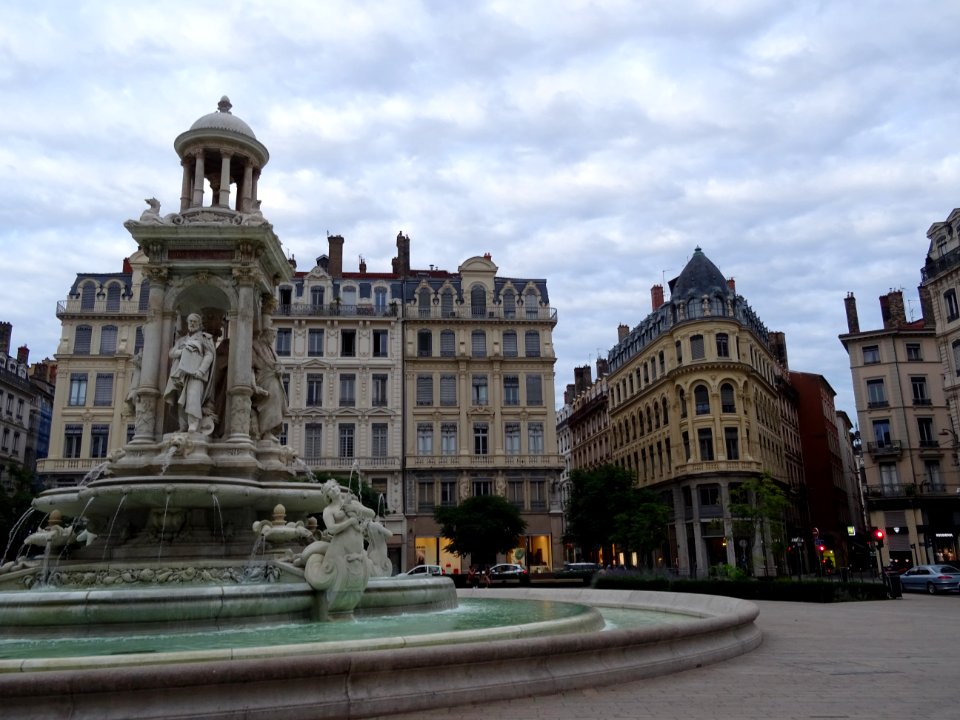 Place et fontaine des Jacobins, 2e arrondissement de Lyon,… 
