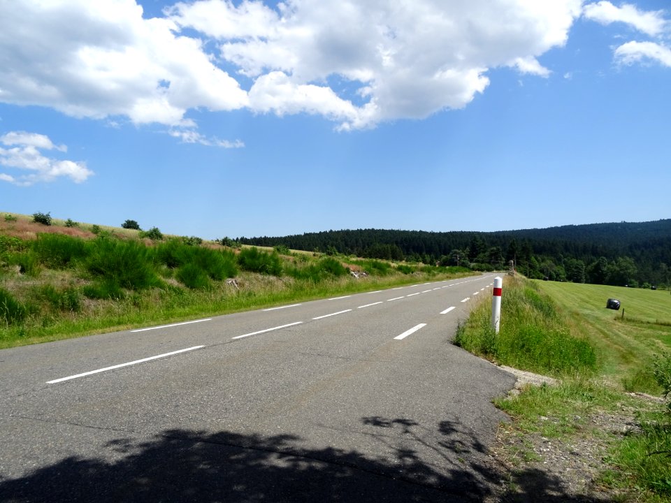 La montée au Col de la République s'adoucit sur les dernie… 