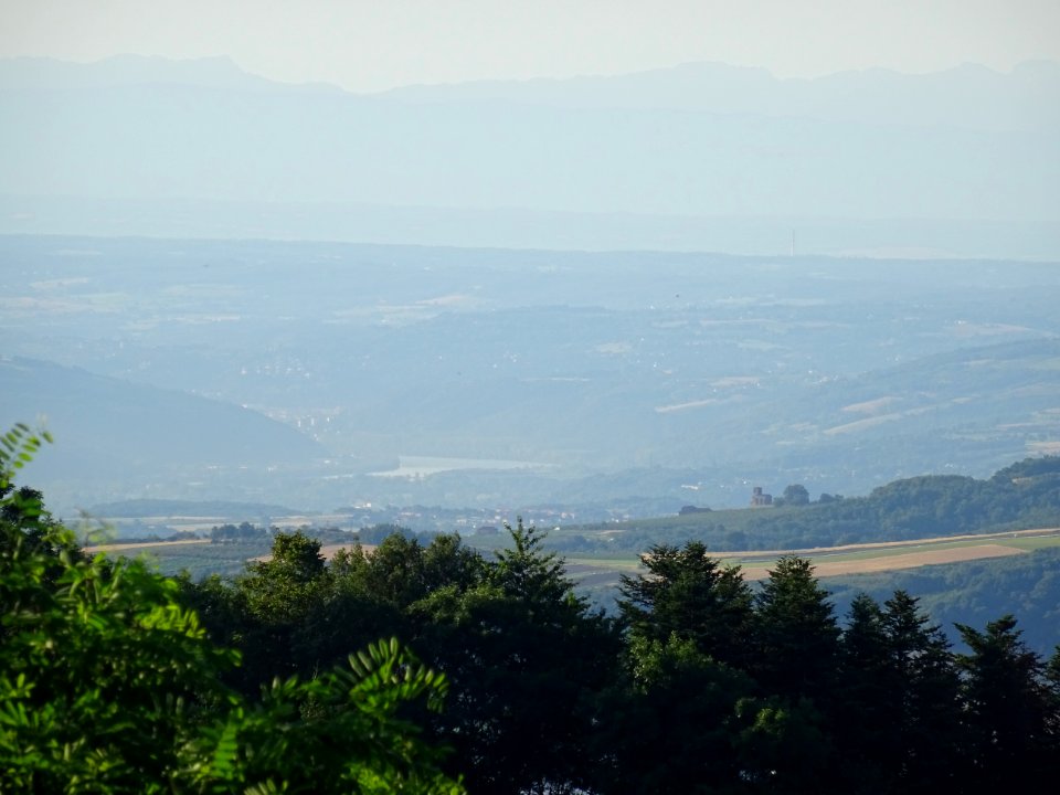 Vue depuis Yzeron sur la plaine lyonnaise, Rhône 