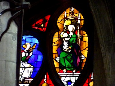 Vitraux, église Saint-Aspais, Melun, Seine-et-Marne 