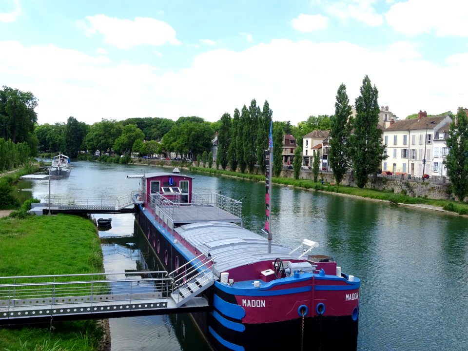 Bras de la Seine, Melun, Seine-et-Marne 