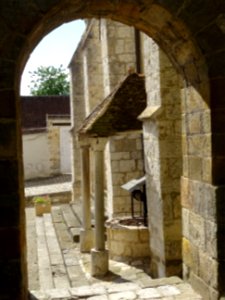 Puits, église Notre Dame de Donnemarie-Dontilly, Donnemari… 