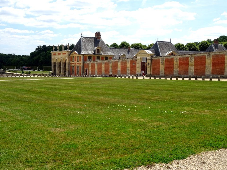 Bâtiments latéraux, Château de Vaux-le-Vicomte, Maincy, Se… 