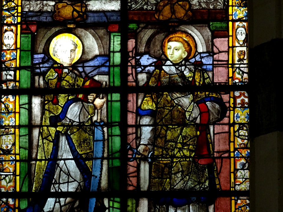 Vitrail, église Saint-Acceul d'Ecouen, Ecouen, Val-d'Oise 