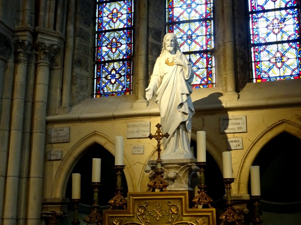 Statue, église Saint-Pierre-et-Saint-Paul, Sarcelles, Val-… 