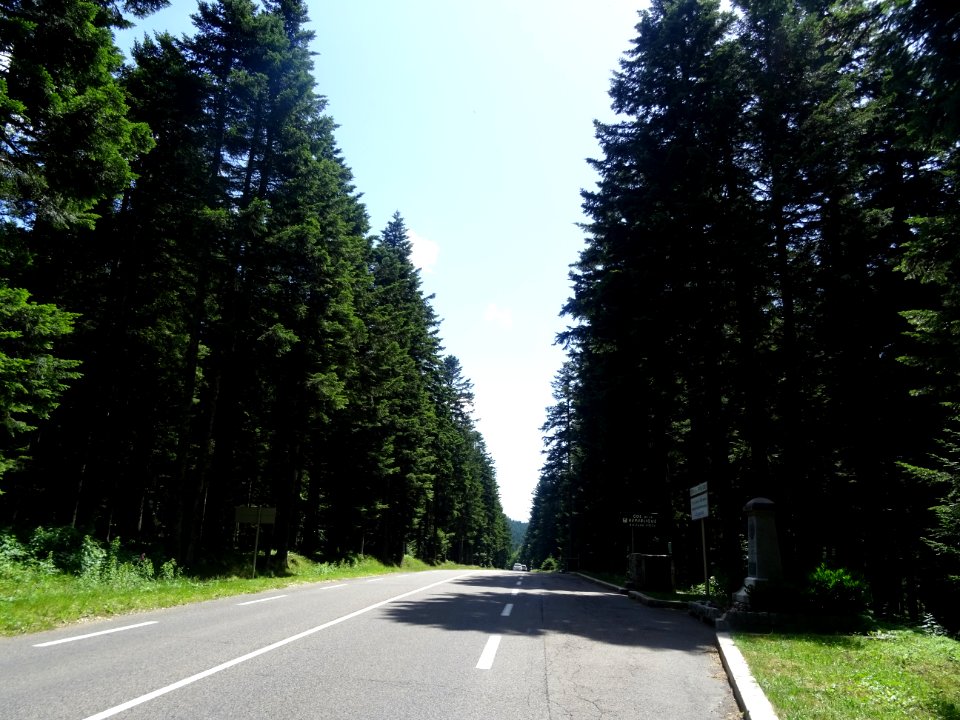 Arrivée au Col de la République, 1161m, Loire 