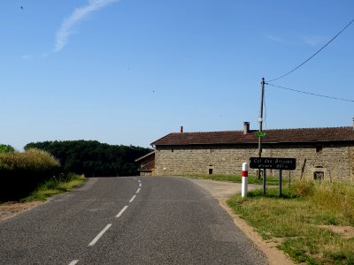 Col des Brosses, 867m, entre Yzeron et Duerne, Rhône 