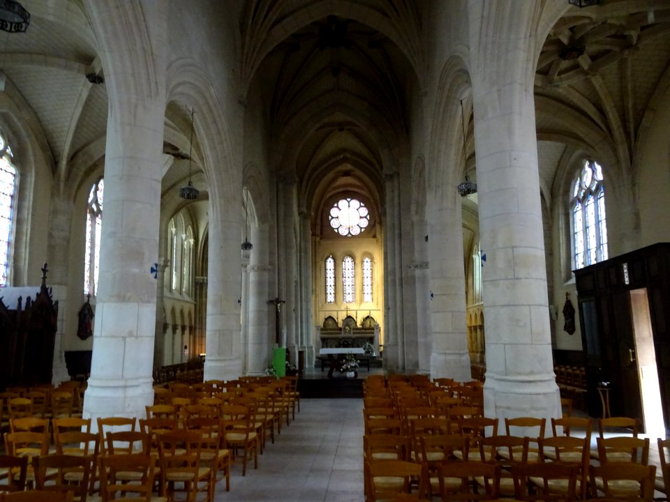 Nef, église Saint-Pierre-et-Saint-Paul, Sarcelles, Val-d'O… 