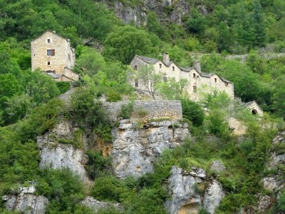 Hameau de Hauterives, dans les gorges du Tarn, Lozère 
