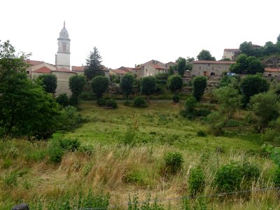 La chapelle Notre-Dame à la vierge rouge, Pradelles, Ardèc… 