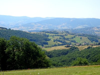 Vue plongeante dans le début de la descente vers St-Etienn… 