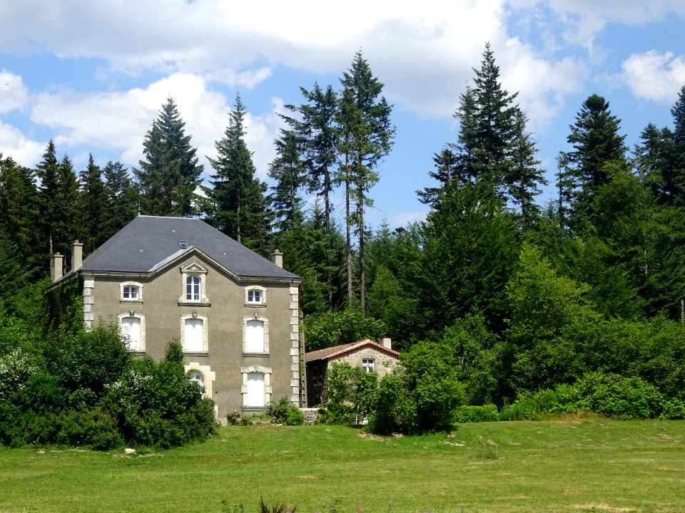 Maison avant Prélager, Loire 
