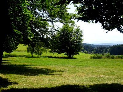 La vue depuis le jardin ... 