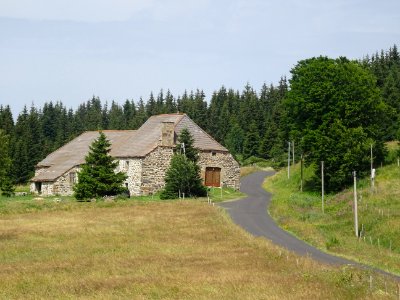 En me retournant, le hameau de Valories, après la chartreu… 